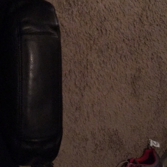 Michael Kora black leather Bennett hobo. - Picture 4 of 4